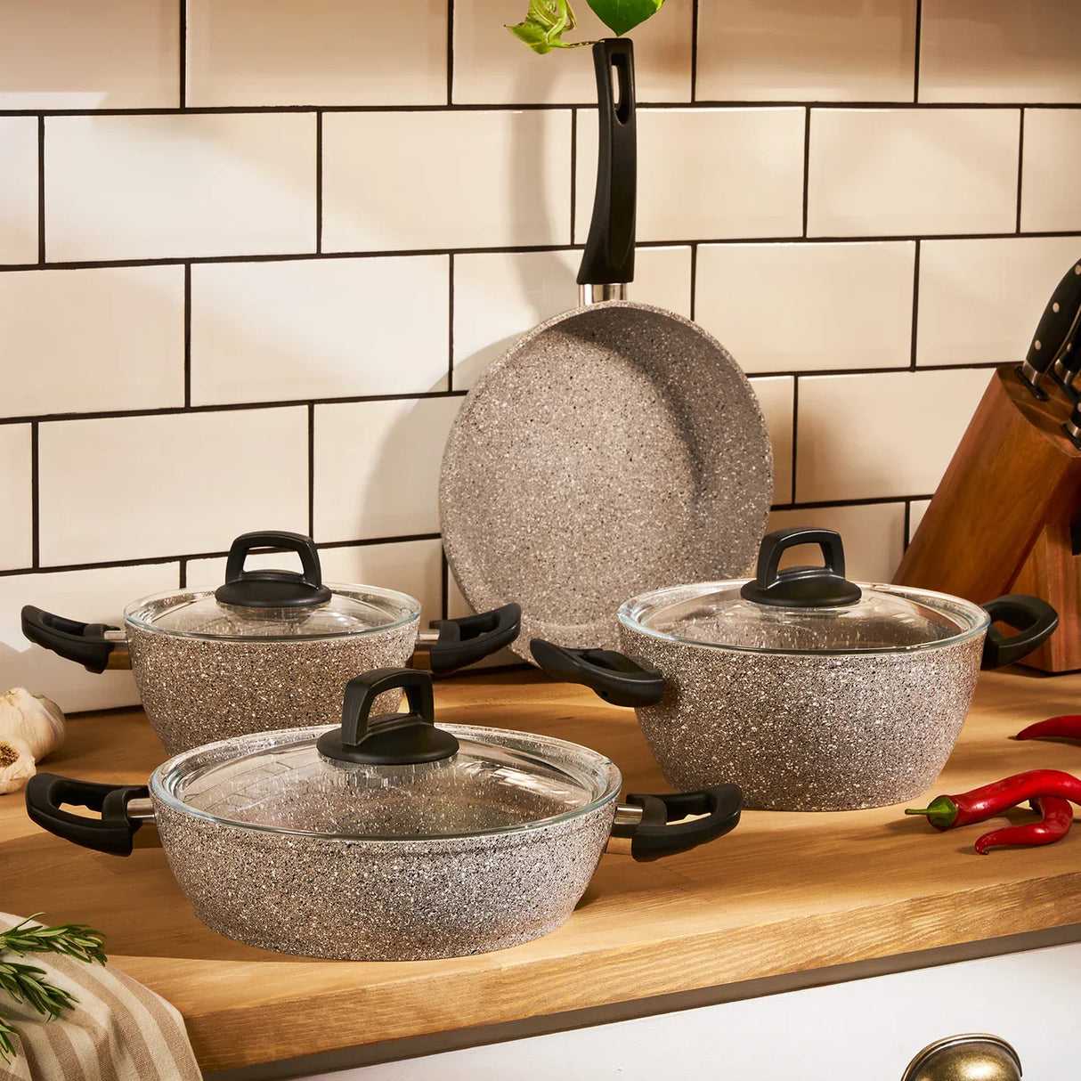 Emsan Nuga 7-Piece Cookware Set - Emsan Jordan