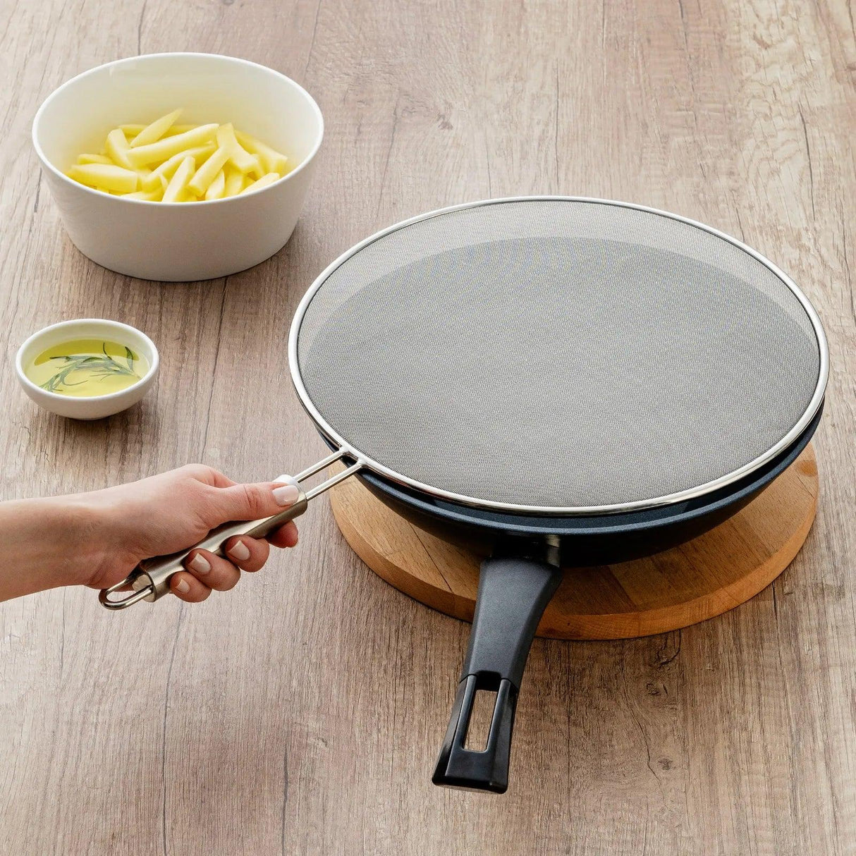 Emsan Steel Oil Splatter Screen – 30 cm - Emsan Jordan