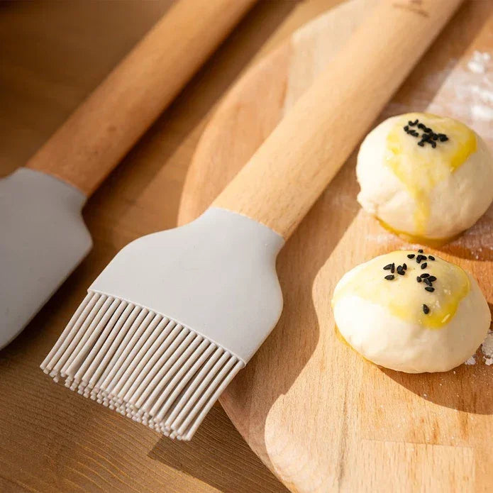 Emsan Soft Silicone Brush and Spatula Set - Emsan Jordan