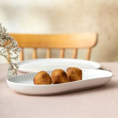 Istanbul Porcelain Beray Canoe Plate 31 cm - Emsan Jordan