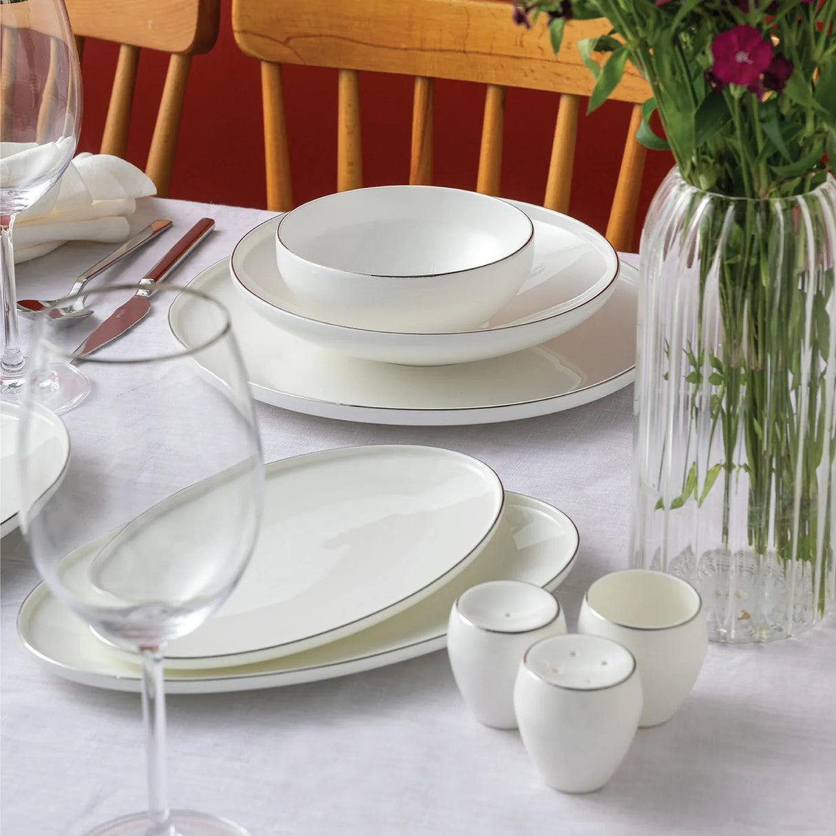 Emsan Fine Bone Freya 60-Piece 12-Person Round Dinner Set Platinum - Emsan Jordan